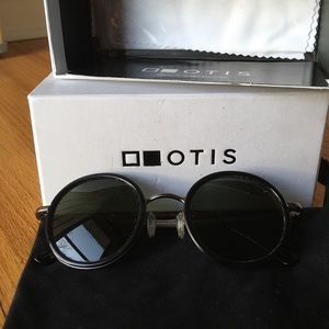 Otis Polarized Sunglasses